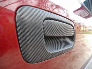 Karbonfóliázott autó ajtókilincs